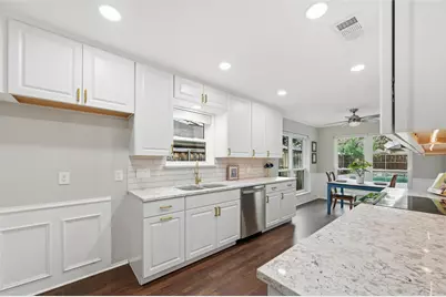 4452 Early Morn Drive, Plano, TX 75093 - Photo 10