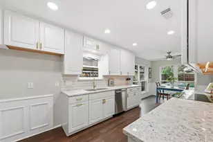 4452 Early Morn Dr, Plano, TX 75093 - Photo 10