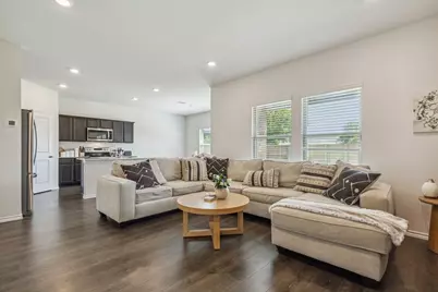 3012 Glazner Drive, Mesquite, TX 75126 - Photo 4