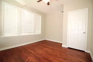 2309 Wesley St, Greenville, TX 75401 - Photo 16