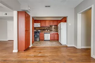2309 Wesley St, Greenville, TX 75401 - Photo 2
