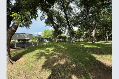 118 N Crescent Street, Gorman, TX 76454 - Photo 10