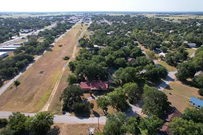118 N Crescent Street, Gorman, TX 76454 - Photo 2