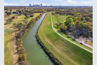 3700 Oaklawn Drive, Fort Worth, TX 76107 - Photo 2