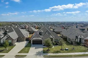 738 Larkspur Ln, Midlothian, TX 76065 - Photo 2