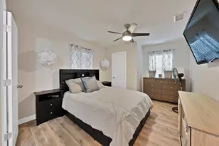 604 Moore St, Garland, TX 75040 - Photo 16