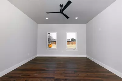 1007 Westwood Drive, Graham, TX 76450 - Photo 12