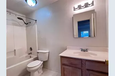 5513 Wiltshire Drive, Fort Worth, TX 76135 - Photo 12