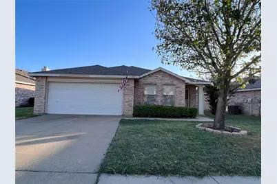 5513 Wiltshire Drive, Fort Worth, TX 76135 - Photo 1