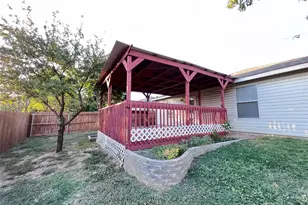 5513 Wiltshire Dr, Fort Worth, TX 76135 - Photo 18