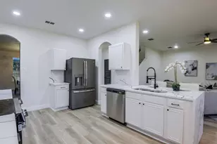 10312 Fawn Meadow Ct, Fort Worth, TX 76140 - Photo 12