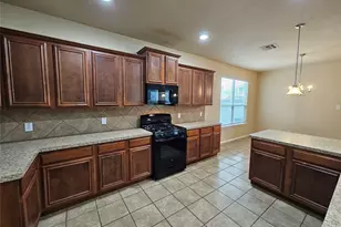 9117 Cape Cod Blvd, Providence Village, TX 76227 - Photo 6