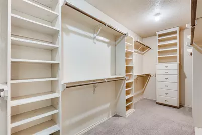 2403 Bluffview Court, Arlington, TX 76011 - Photo 18