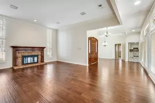 2403 Bluffview Ct, Arlington, TX 76011 - Photo 4