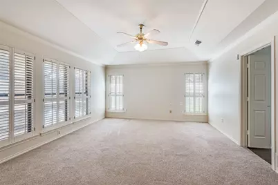 2403 Bluffview Court, Arlington, TX 76011 - Photo 14
