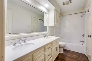 2403 Bluffview Ct, Arlington, TX 76011 - Photo 20