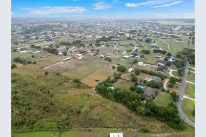 1061 Black Champ Road, Waxahachie, TX 75167 - Photo 4