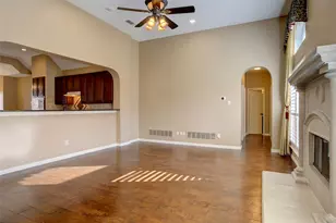 8803 Falcon View Dr, McKinney, TX 75072 - Photo 4