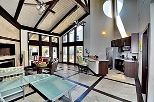 6910 Skillman St, Dallas, TX 75231 - Photo 10