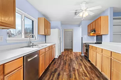 5281 Dillon Circle, Haltom City, TX 76137 - Photo 8