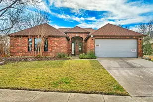 5281 Dillon Cir, Haltom City, TX 76137 - Photo 1
