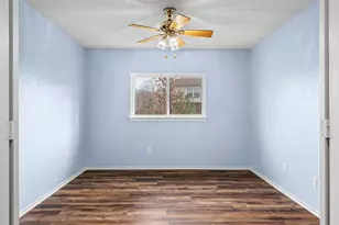 5281 Dillon Cir, Haltom City, TX 76137 - Photo 10