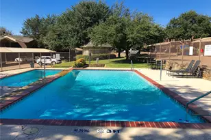 2505 Wedglea Dr, Dallas, TX 75211 - Photo 34