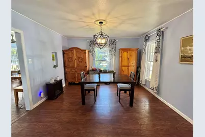 724 S Rusk Street, Gainesville, TX 76240 - Photo 8