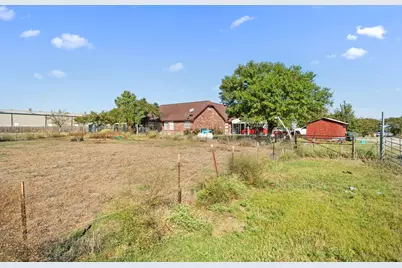 712 E Cook Street, Josephine, TX 75189 - Photo 4