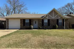 4804 Chickadee Dr, Balch Springs, TX 75180 - Photo 1