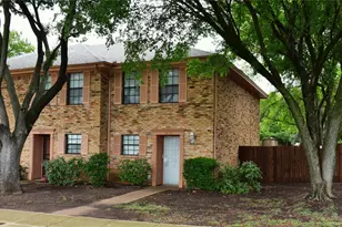 7415 Kingswood Dr, Fort Worth, TX 76133 - Photo 2