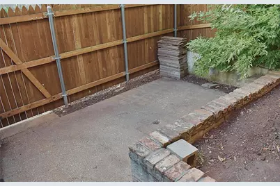 7415 Kingswood Drive, Fort Worth, TX 76133 - Photo 18