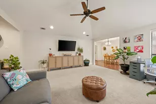 2611 Cummings Dr, Bedford, TX 76021 - Photo 8