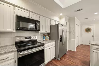 2611 Cummings Drive, Bedford, TX 76021 - Photo 12