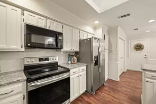 2611 Cummings Dr, Bedford, TX 76021 - Photo 12