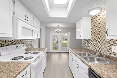 805 Northshore Drive, Garland, TX 75040 - Photo 6