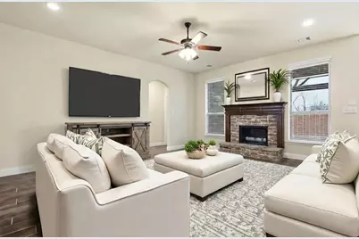 1624 Barrel Oak Drive, Fort Worth, TX 76028 - Photo 4