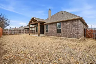 1624 Barrel Oak Dr, Fort Worth, TX 76028 - Photo 38