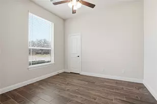 1624 Barrel Oak Dr, Fort Worth, TX 76028 - Photo 10