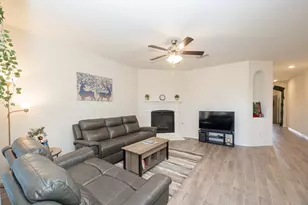 10318 Thunderwood Dr, Aubrey, TX 76227 - Photo 36