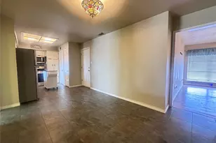 1122 Bowie St, Garland, TX 75040 - Photo 8