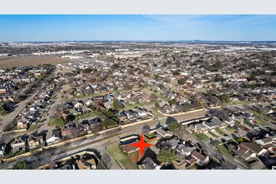 4304 Saugus Drive, Grand Prairie, TX 75052 - Photo 6