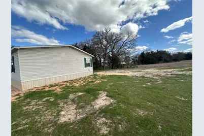 230 Largo Street, Bonham, TX 75418 - Photo 4