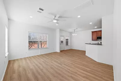 3221 Judge Holland Lane, Plano, TX 75025 - Photo 6