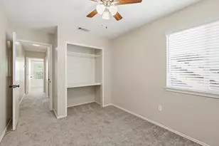 2917 Roxboro Rd, Euless, TX 76039 - Photo 18