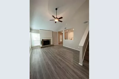 2917 Roxboro Road, Euless, TX 76039 - Photo 4