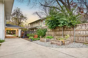 211 N Rosemont Ave, Dallas, TX 75208 - Photo 30