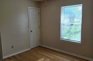 415 Ingred, Waco, TX 76705 - Photo 8