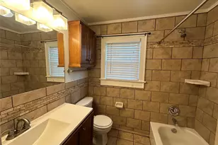 5801 Ellison Ave, Haltom City, TX 76117 - Photo 12