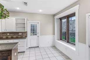 2622 Westwind Dr, Corinth, TX 76210 - Photo 6